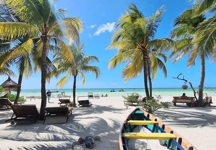 Holbox low season hotel rates fall 50% and with sargassum-free beaches